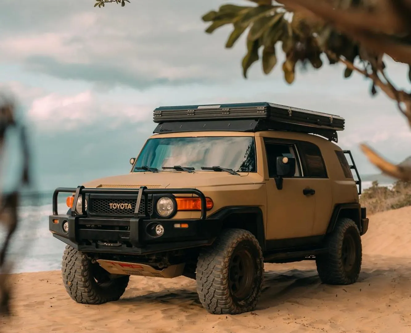 אוהל מפואר קאפה Fully Decked All Tan Fj Cruiser!